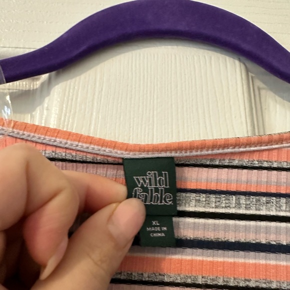 Wild fable bodysuit - Picture 2 of 2